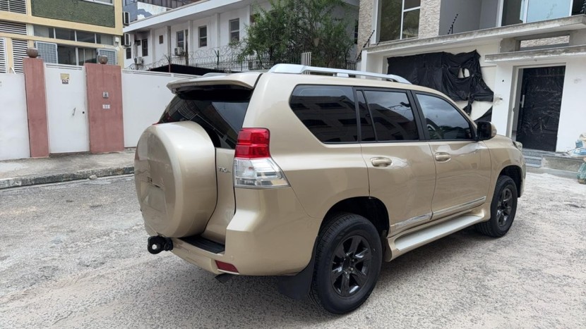 Venda TOYOTA LAND CRUISER | PRADO VX (V6)