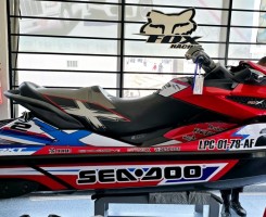 A venda SEA DOO RXT260RS