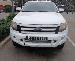 A venda Carrinha Ford Ranger