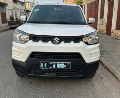A venda Suzuki Spresso