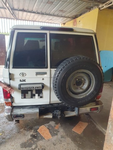 Venda Land Cruiser Hz executiva