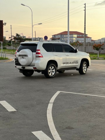 Venda TOYOTA LAND CRUISER PRADO GASÓLEO