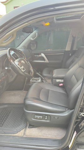 Venda Vender: Toyota Landcruiser VX.R 5.7 V8