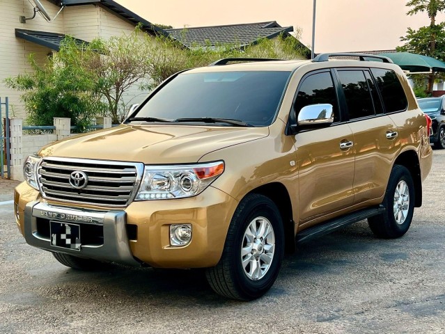 Venda Toyota land cruiser VX V8