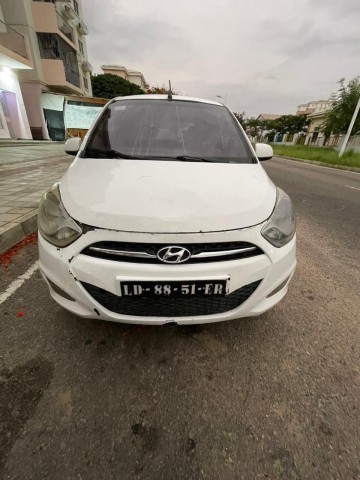 Venda Hyundai i10 1.2 da Cosal