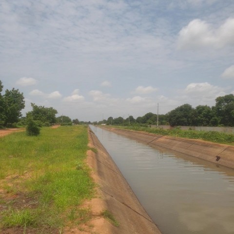 Venda VENDE-SE TERRENO DE 57 HECTARES FRENTE AO CANAL DO KIKUXI