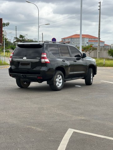 Venda TOYOTA LAND CRUISER PRADO