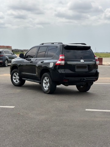 Venda TOYOTA LAND CRUISER PRADO