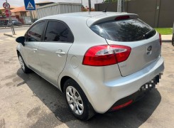 Anúncio Kia Rio Desportivo