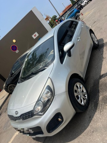 Venda Kia Rio Desportivo