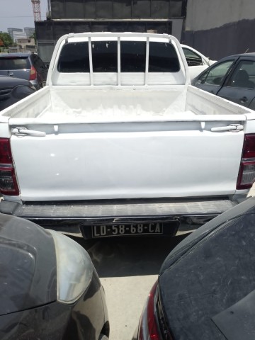 Venda Toyota Hilux a venda