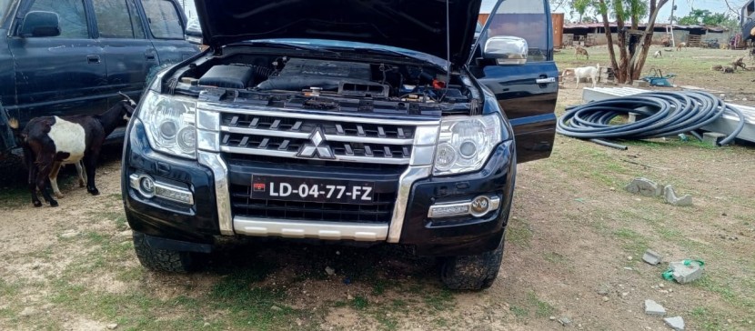 Venda MITSUBISHI PAJERO