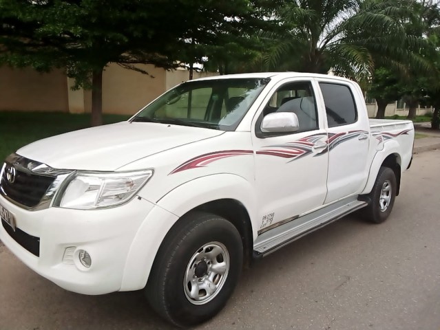 Venda Toyota Hilux a Venda