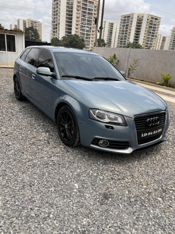 Venda Audi a3 desportivo gasolina automático