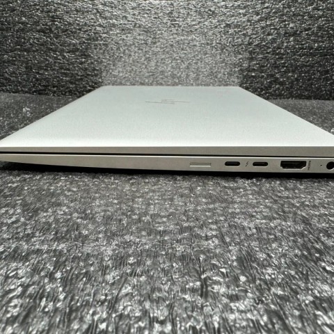 Venda HP EliteBook 830 G7 core i7 10ª Geração