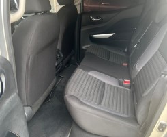A venda NISSAN NAVARA LÊ2.5AT