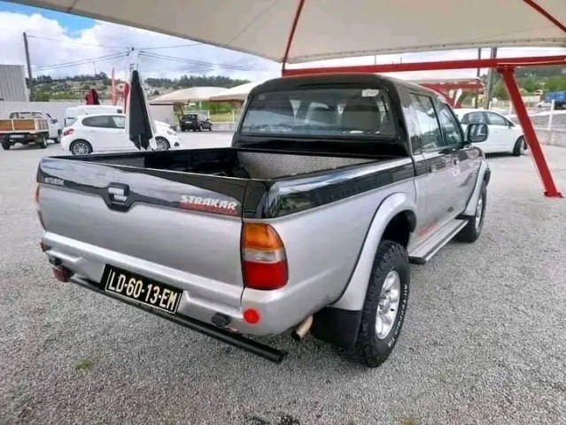 Venda Mitsubishi L200