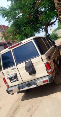 Venda TOYOTA LAND CRUISER