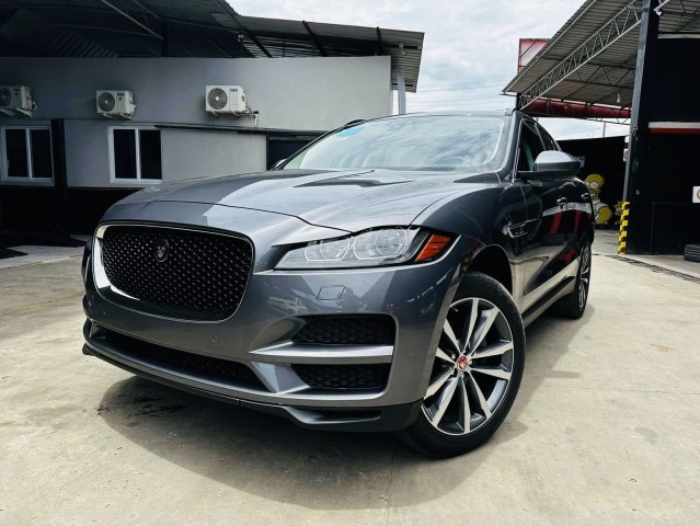 Venda JAGUAR F-PACE