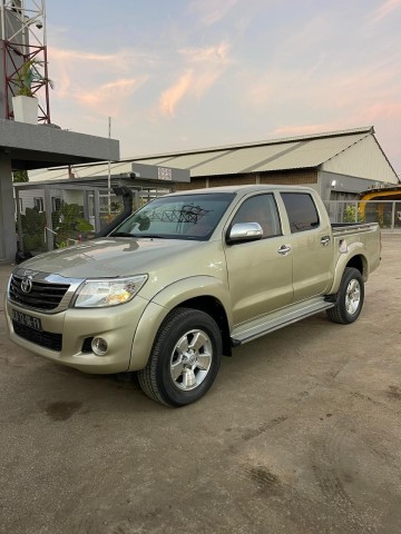 Venda TOYOTA HILUX