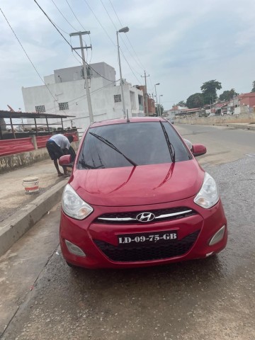 Venda HYUNDAI I10 1.2 DA COSAL