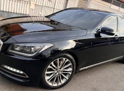 Comprar HYUNDAI GENESIS LIMPO