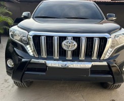 A venda TOYOTA LAND CRUISER PRADO TXL 2TR