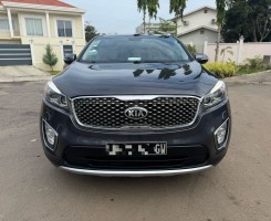 A venda KIA SORENTO LIMPO FULL OPTION