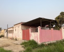 A venda CASA DE TIPOLOGIA T4 A VENDA LOBITO