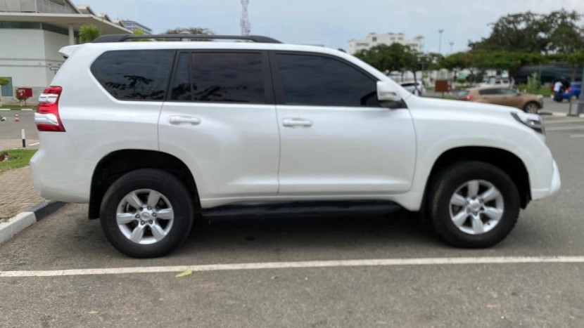 Venda VENDO TOYOTA PRADO TXL