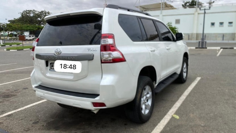 Venda VENDO TOYOTA PRADO TXL