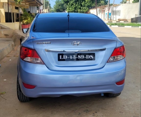 Venda HYUNDAY ACCENT LIMPO 1.6