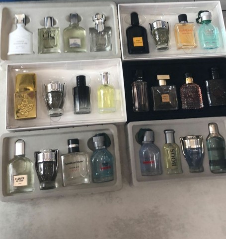 Venda Caixa de perfumes