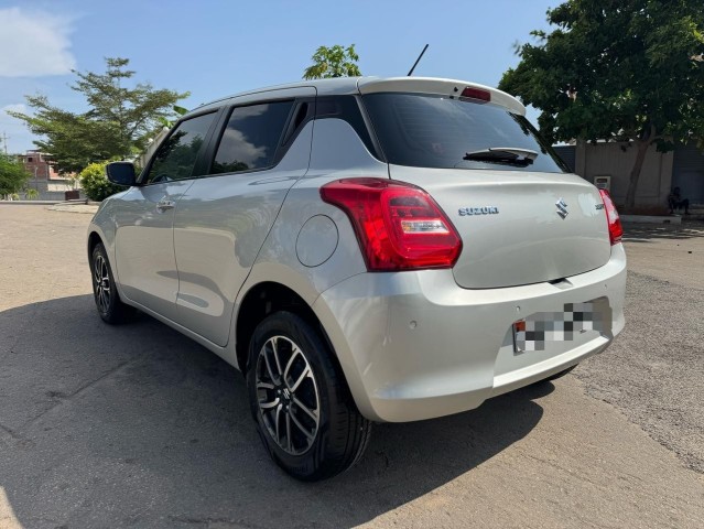 Venda SUZUKI SWIFT LIMPO SEMI NOVO 2023