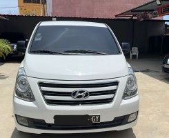 A venda HYUNDAY H1 Automático 12lugares