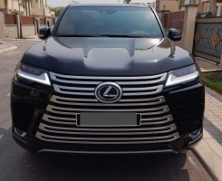A venda LEXUS LX 600 FULL OPTION SEMI NOVO