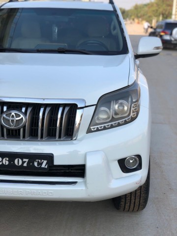 Venda TOYOTA LAND CRUISER PRADO TXL