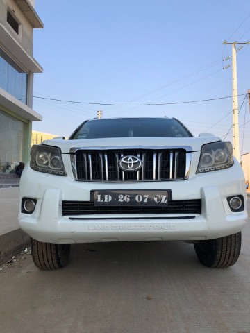Venda TOYOTA LAND CRUISER PRADO TXL