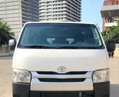 A venda TOYOTA HIACE | 2KD