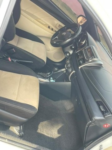 Venda TOYOTA YARIS