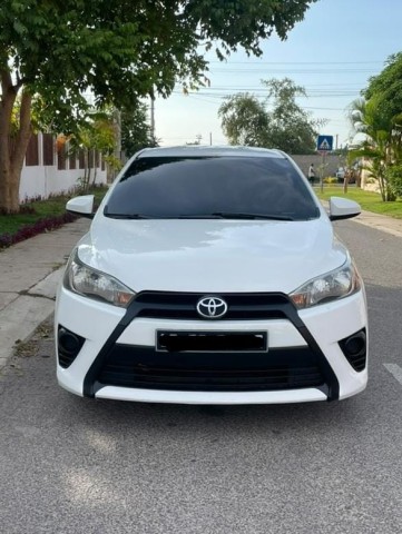 Venda TOYOTA YARIS
