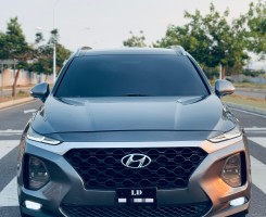 A venda HYUNDAI SANTA FE