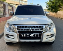 A venda MITSUBISHI PAJERO | (3.8)