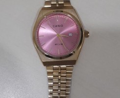 A venda Relegio casio , femenino