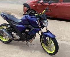 A venda Moto Yamaha FZ-S