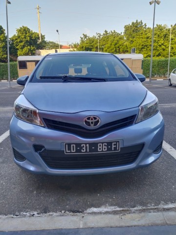 Venda TOYOTA YARIS