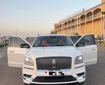 A venda LINCOLN NAVIGATOR