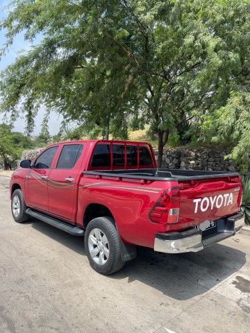 Venda TOYOTA HILUX | J