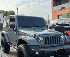 A venda JEEP WRANGLER | SAHARA