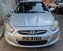 Comprar HYUNDAI ACCENT LIMPO FULL OPTION